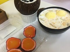 -志龙皇冠吃货椰子铺