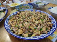 荷叶蒸鸡-老客家美食• 竹筒饭• 河鲜(龙门永汉店)