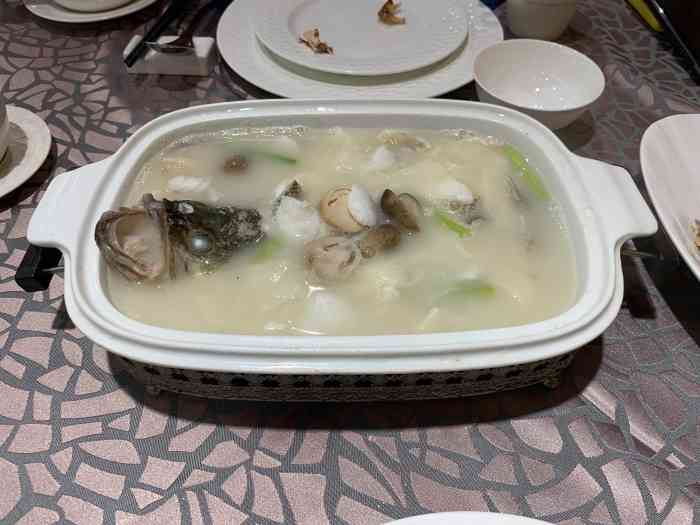 八闽食府(福建大厦店)-"跟小伙伴们来吃的,环境很好很好,在酒店上.