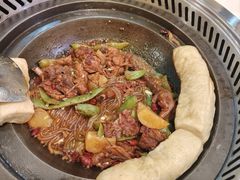 -哈尔滨烧烤·山河村铁锅炖(交大店)