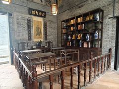-碧江金楼