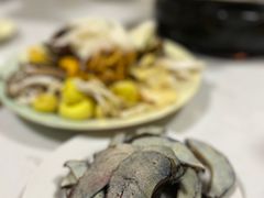 -菌之家·专业纯野生菌火锅·特色炒菌