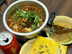 -杭州滨江宝龙城
