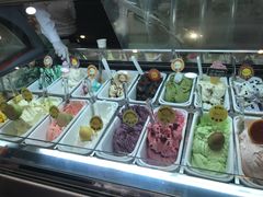 自助取餐区-柠檬车露(卖草地店)
