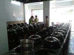 -烂瓦罐刘家猪蹄坊(药王洞店)