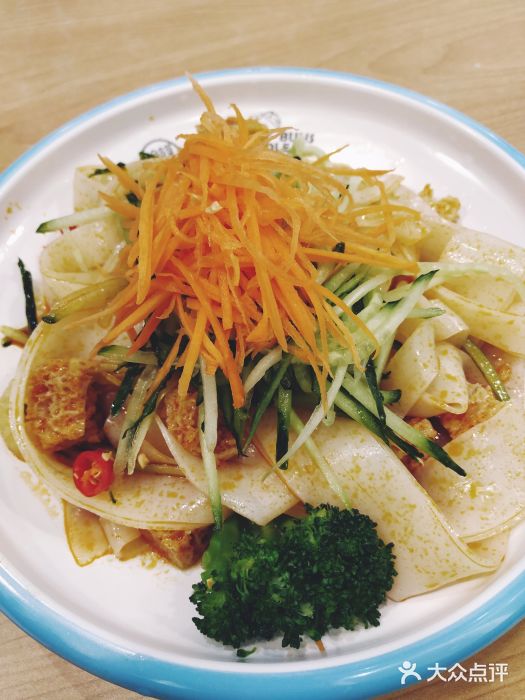 馍拜粮皮(万象汇店)-招牌红油凉皮-菜-招牌红油凉皮图片-沈阳美食