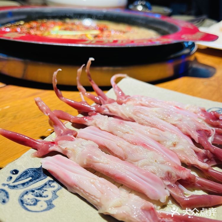 涮肉最好，配上地道的重庆式油碟，简直不要太棒了！