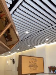 -MARTIN'S BARBER SHOP男士理发馆