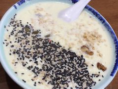 -白翔甜食店
