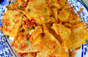 Spicy Chili Sauce Tofu with Rice Cake