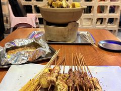 -京狮炙燥·精酿烧烤(首经贸店)