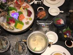 -半岛翡丽海鲜自助餐厅(观风亭店)