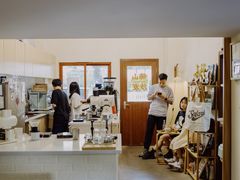 -SAFARI COFFEE