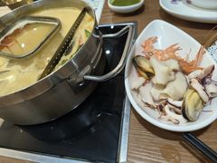 -樾餐厅泰式海鲜火锅(民歌湖店)