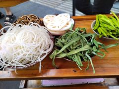 -正南齊北重庆老火锅(光华村直营店)