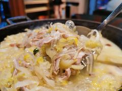 杀猪菜-四姐妹东北饺子(沙尾路店)