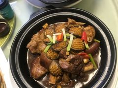 -鑫悦楼煎蟹·16年海鲜大排档