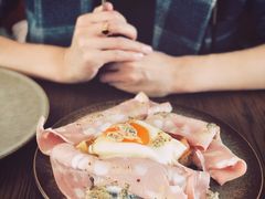 烤华夫饼配白凤尾鱼-BOR Eatery(安福路店)