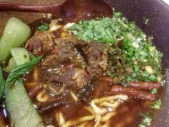 香辣牛肉面-面乙新派手擀面(大悦城店)