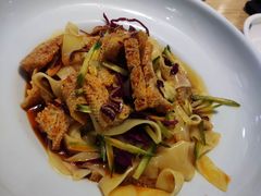 -宽鲜锅贴家常菜(永旺东部购物中心香港中路店)