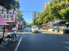 -谢老五跷脚牛肉·非遗传承店