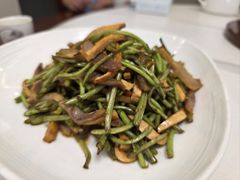 泥蒿炒肉-集贤门·徽菜(南山店)