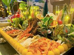 -广州万富希尔顿酒店·感趣自助餐厅·金秋蟹宴生蚝海鲜刺身