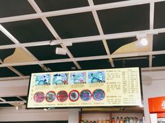 -丽虹云南过桥米线(兴工街店)