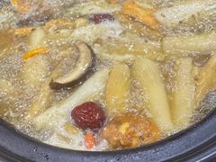 -菌之家·专业纯野生菌火锅·特色炒菌