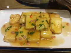 一品香豆腐-深巷家味馆.湖北头牌红烧鱼头拌饭(黄陂店)