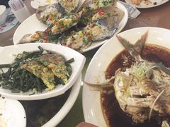 -顺峰渔港中国人的餐厅