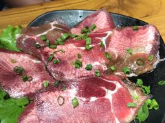 牛舌-枣玛露炭火烤肉脊骨锅