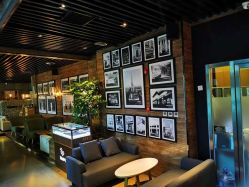 -THE QUEEN(北京店)