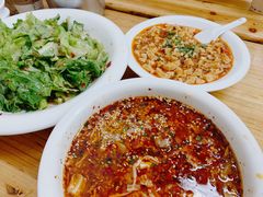 -勇猛子川菜馆(新军路店)