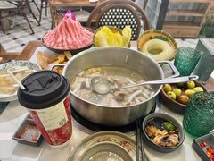 -喃喃椰·糟粕醋·椰子鸡火锅(七堡花园店)