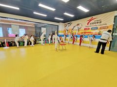 -浛道跆拳道·拳击·体适能