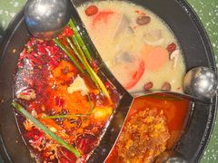 -五里关火锅(上海鑫耀·光环Live店)