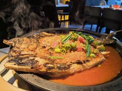 -鸣记脆皮烤鱼·海鲜烤鱼(三八广场店)