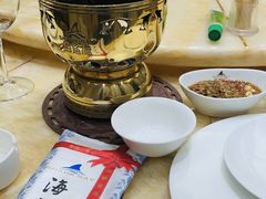 -海鲨湾海鲜会馆(百家湖1912店)
