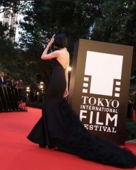 -Vera Wang婚纱礼服旗舰店