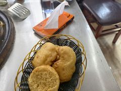 -粘豆包柴火铁锅炖