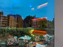 -The BREW·酿餐厅(浦东嘉里大酒店)