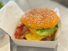 猪肉汉堡-德成饭店