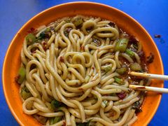 -玲玲米粉·新疆现炒米粉(大十字总店)