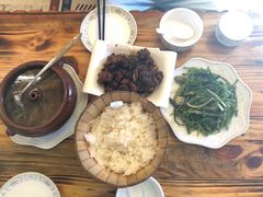 -小锅巴纳西餐厅