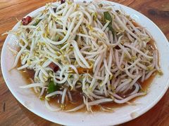 呛绿豆芽-三中高皇羊肉馆
