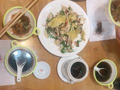 -正宗普宁豆干坊·洪记砂锅粥(红领巾路店)