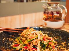 素拼捞起-汝是素•文创素食馆(金月湾店)