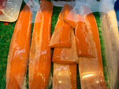 -霞涌市场海鲜摆卖区