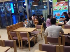 -德克士(虹桥火车站店)